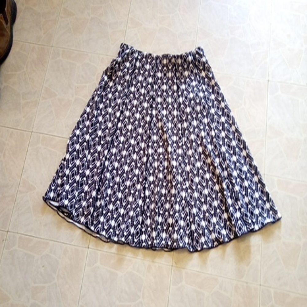 Dress Barn patterned Skirt